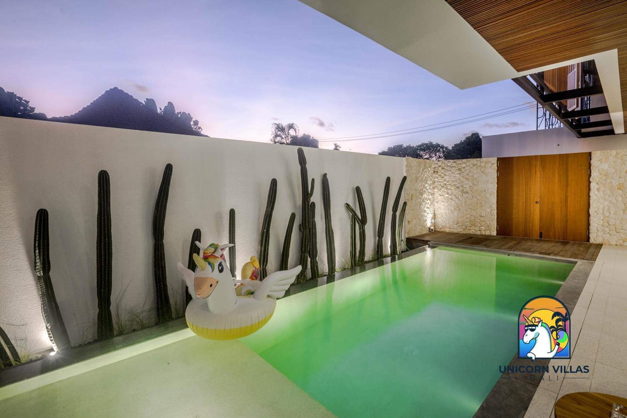 Villa Rufina - By Unicorn Villas Bali Canggu Esterno foto